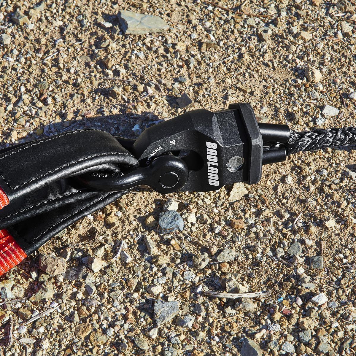 Support de manille de treuil en aluminium BADLAND - sosoutils