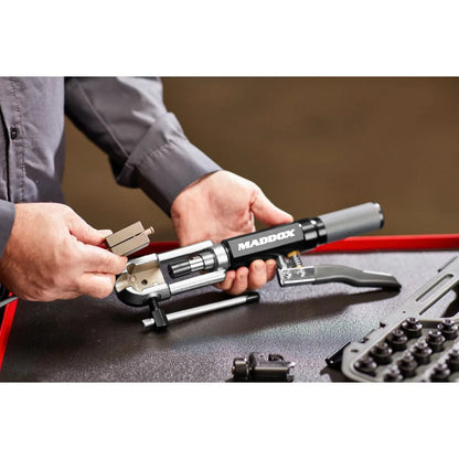 Kit d'outils universel pour le relevage de freins hydrauliques - MADDOX