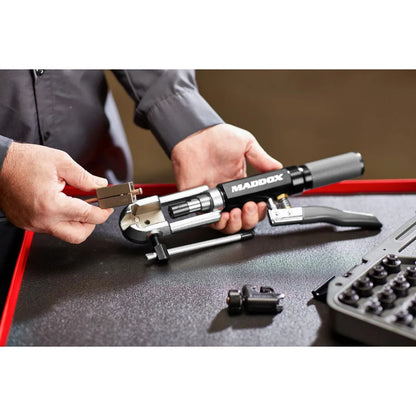 Kit d'outils universel pour le relevage de freins hydrauliques - MADDOX