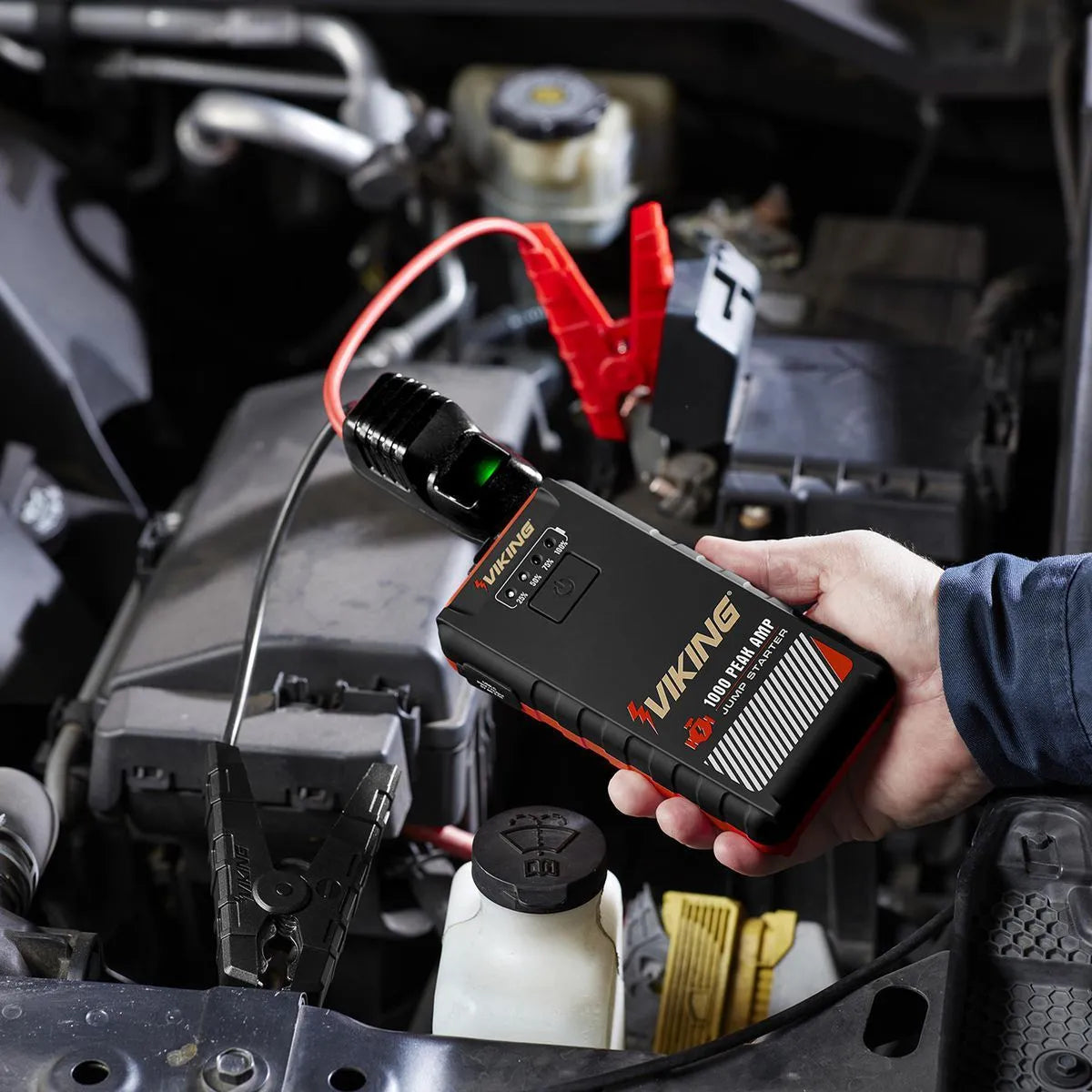 Démarreur de secours et banque d'alimentation au lithium-ion 1 000 ampères de crête. - VIKING®