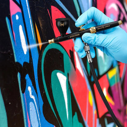 BLACK WIDOW DE SPECTRUM 0,3 mm, 0,5 mm Aérographe à alimentation par gravité à double action